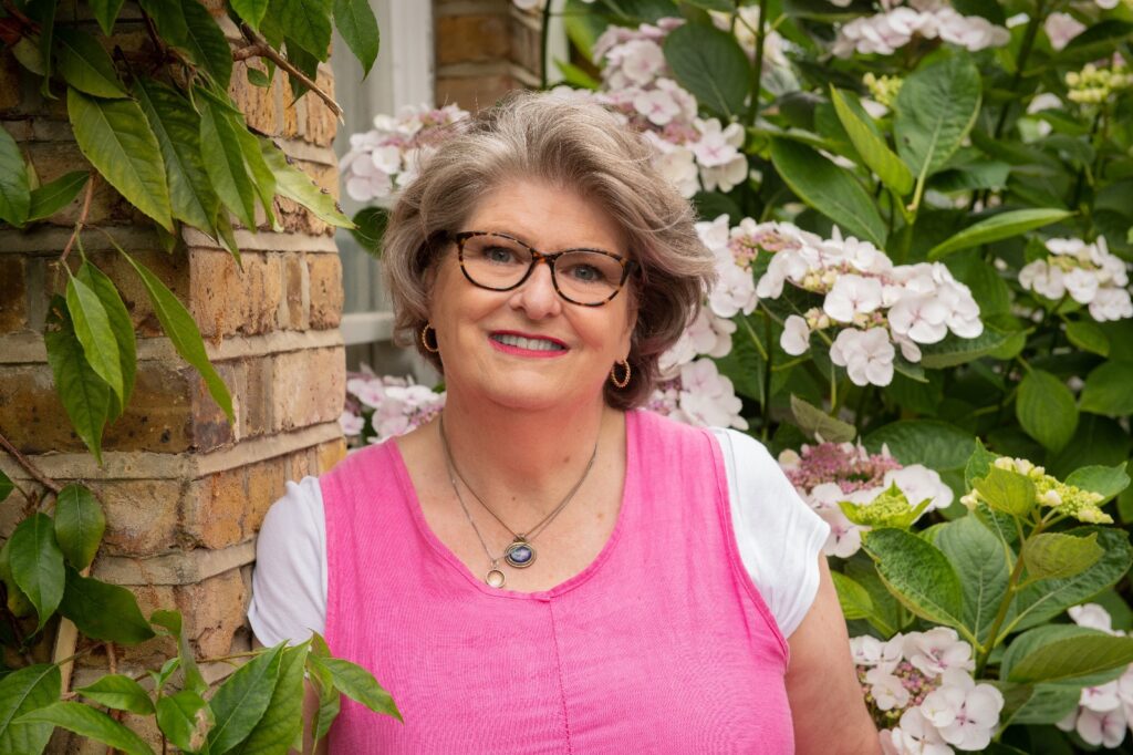 Lucinda Peyton-Jones
